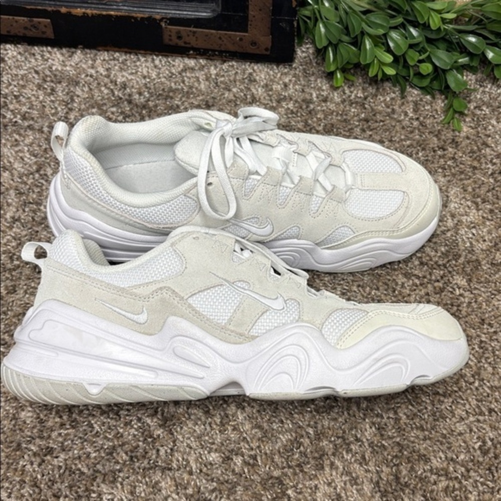 Nike Tech Hera Women's Shoe Sz 11